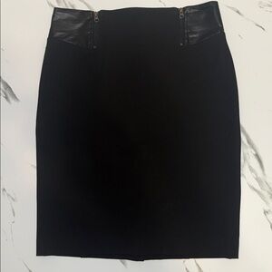 Halogen Black Pencil Skirt with Faux Leather and Zipper Details Size 12